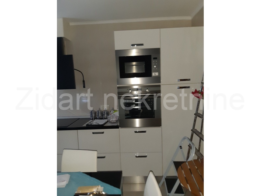 Квартира, 1001 м², 300 000$ — FAKTOR